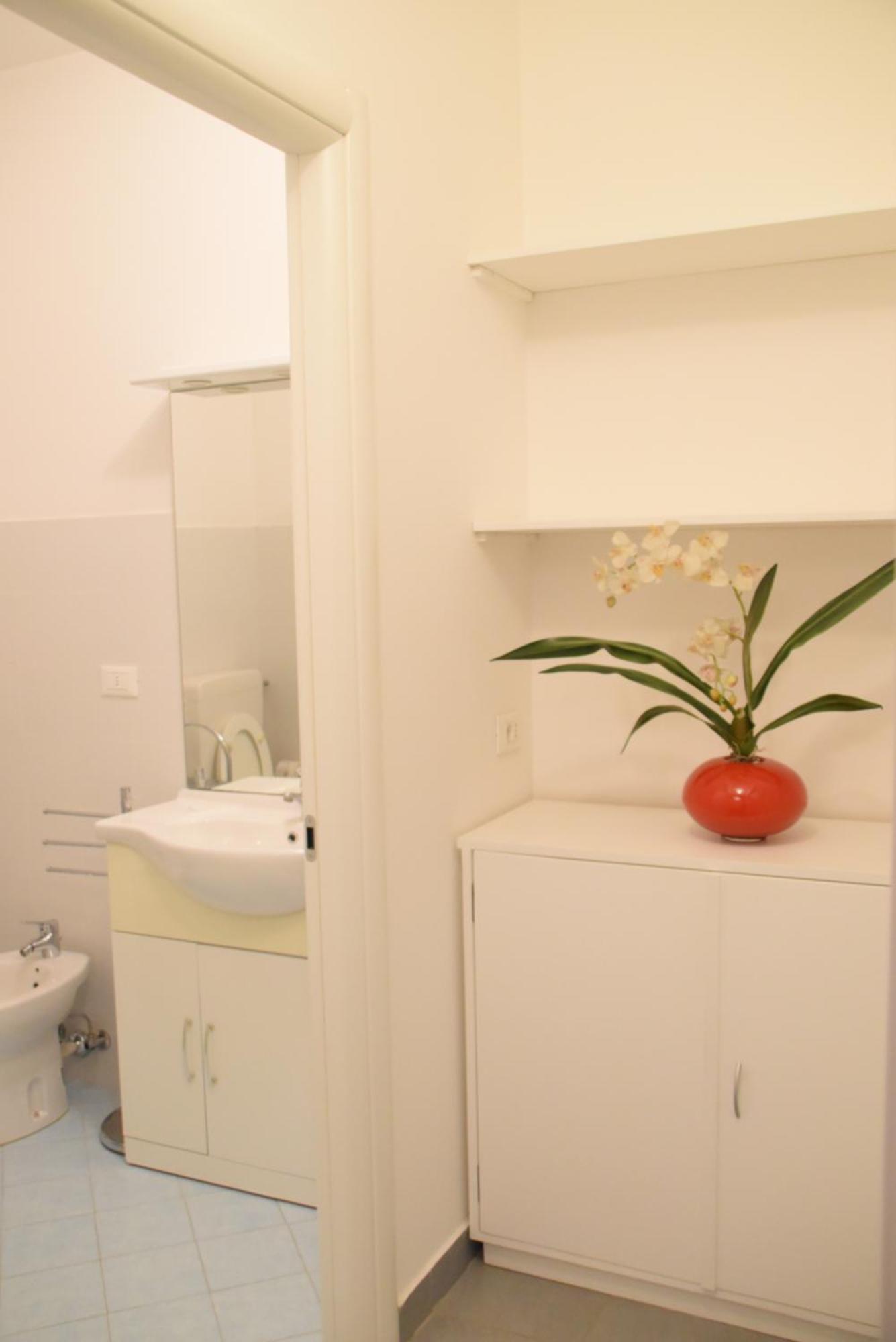 Loft With Private Parking Apartment Trieste Bagian luar foto