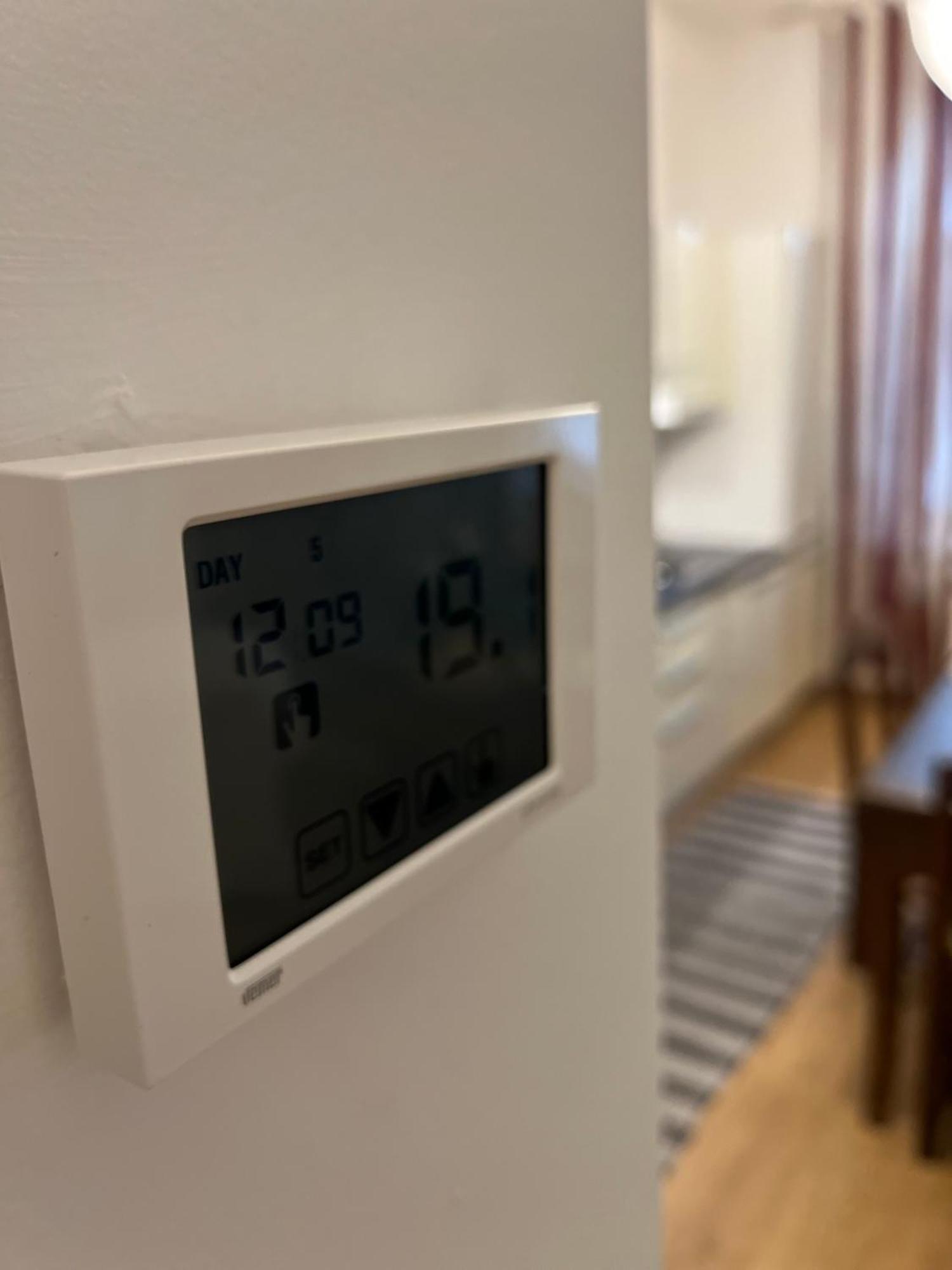 Loft With Private Parking Apartment Trieste Bagian luar foto