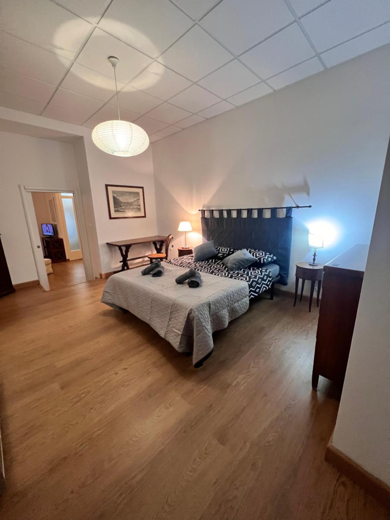 Loft With Private Parking Apartment Trieste Bagian luar foto