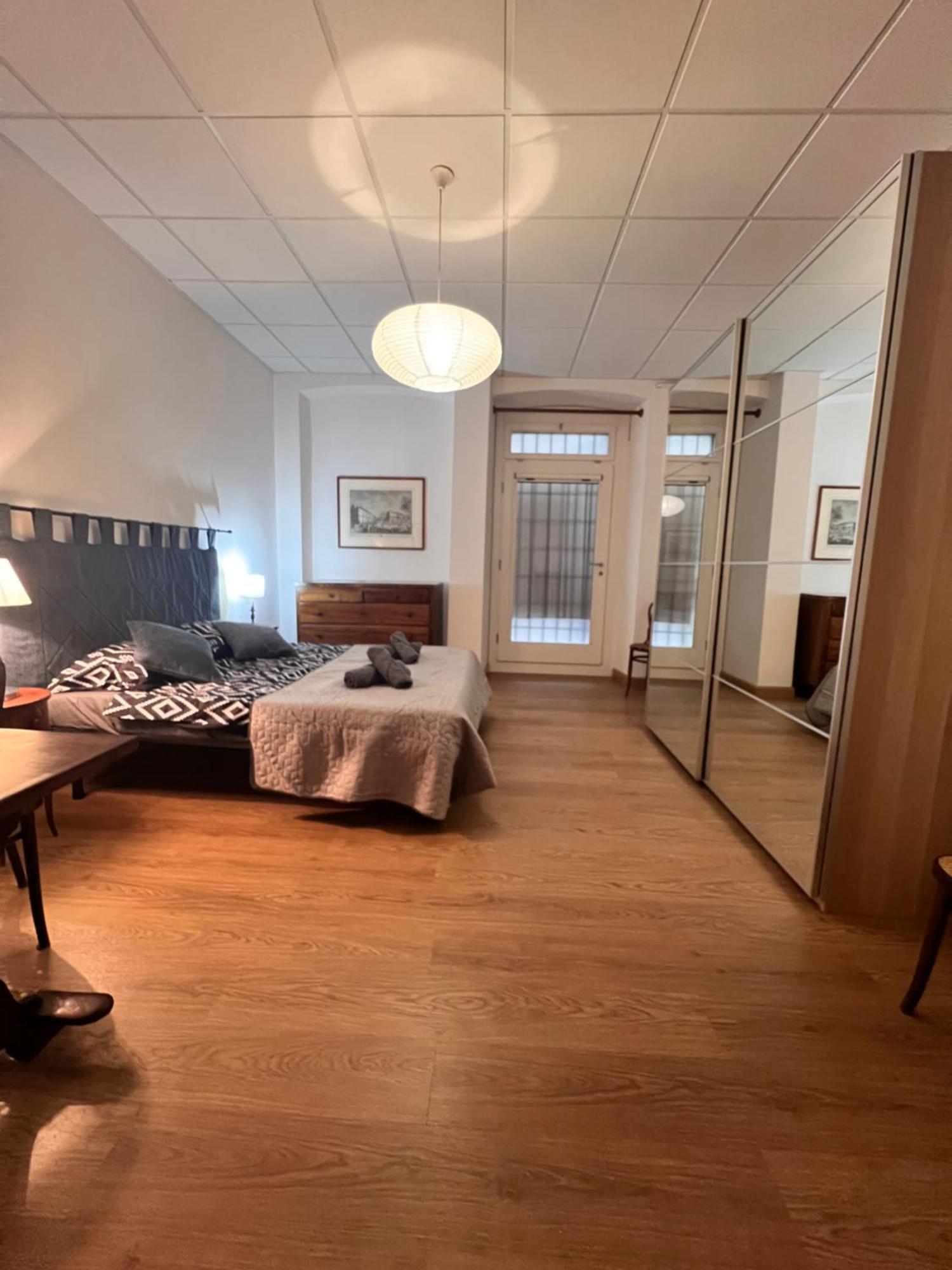Loft With Private Parking Apartment Trieste Bagian luar foto